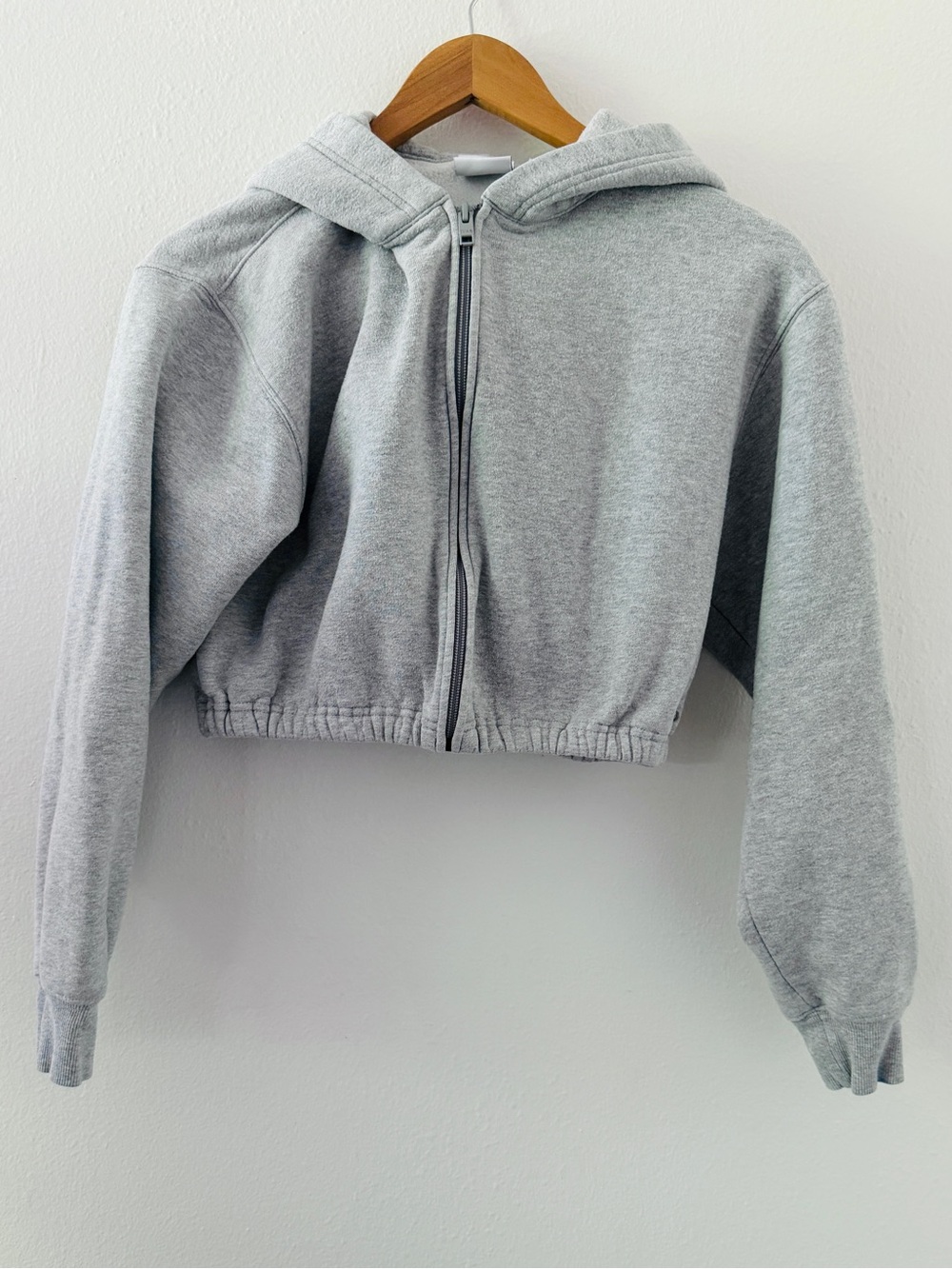 Tna by Aritzia - Cropped Cozy Fleece Perfect Fit Gray Zip Up Hoodie Sweatshirt